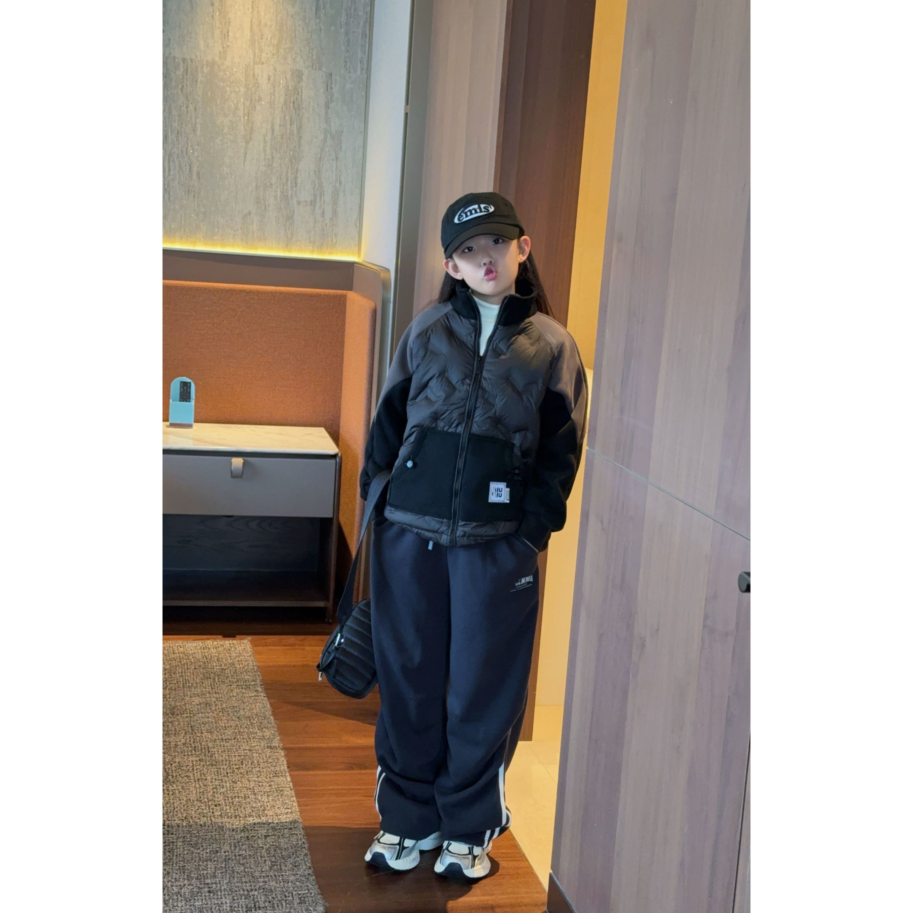 泡妈童装   【校服神器】冬季儿童休闲男童女童羽绒服24346