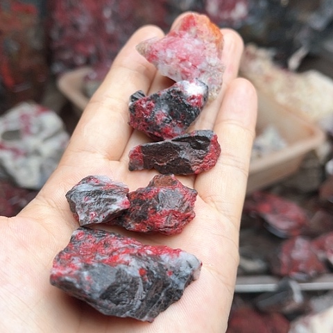 【闪购商品】天然辰砂百*天然原矿朱砂毛料