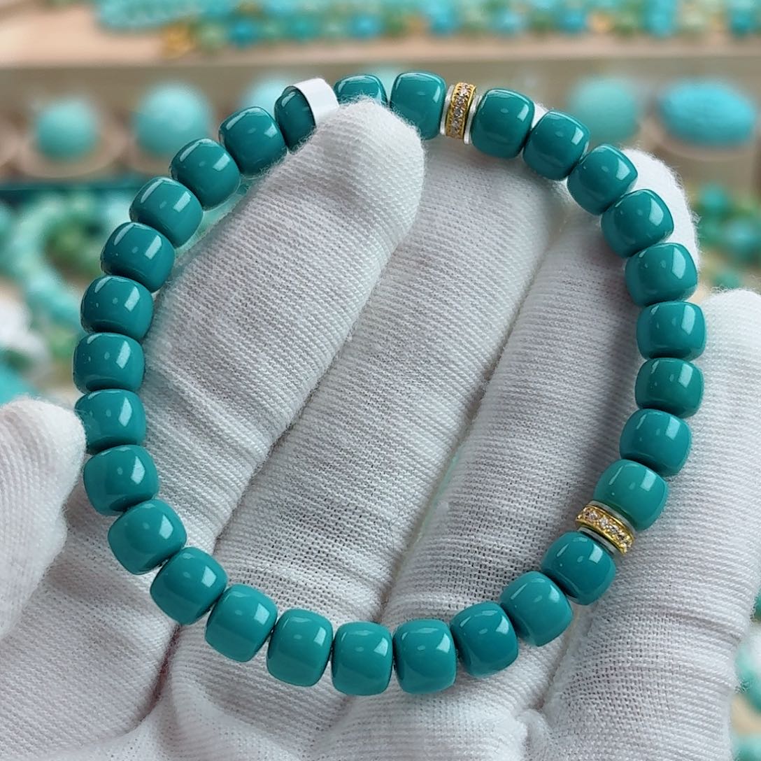 绿松石未镶嵌珠宝奇石（泡油）