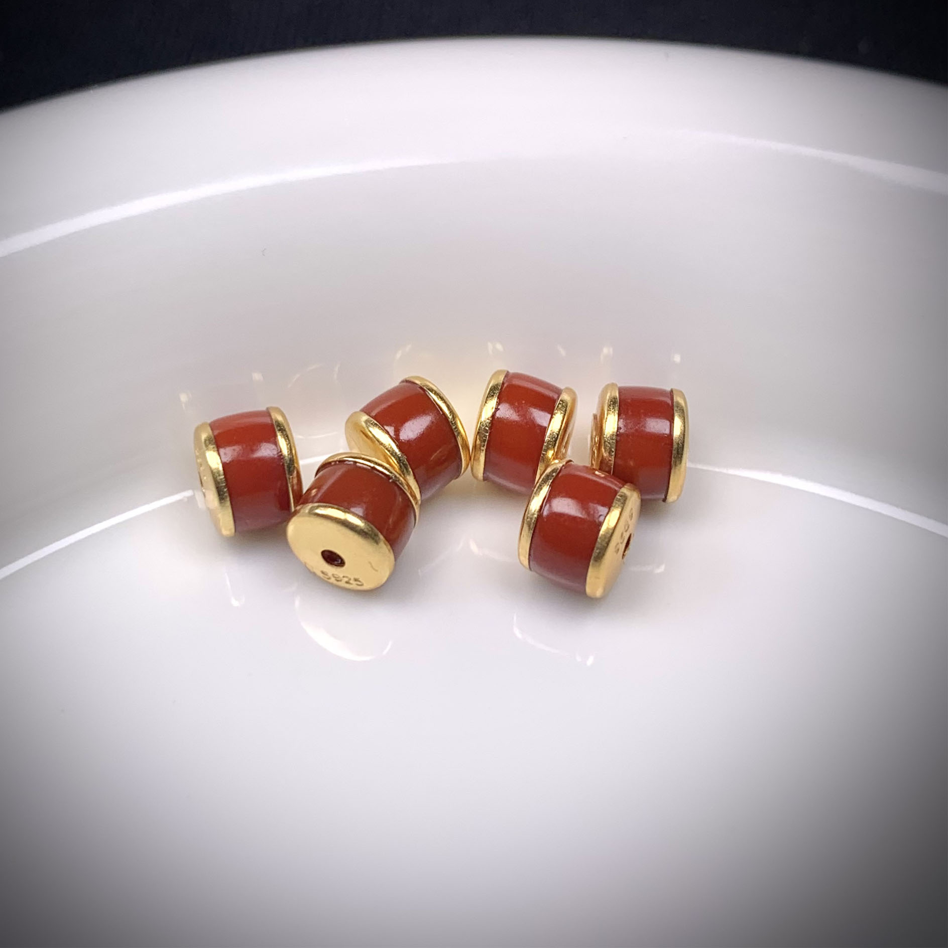 【旷野珠宝】天然原矿瓦西南红6mm汉堡珠一颗