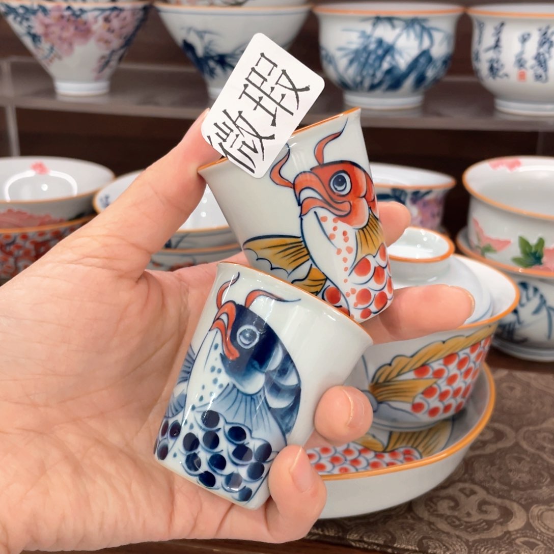 釉下彩纯手绘有瑕