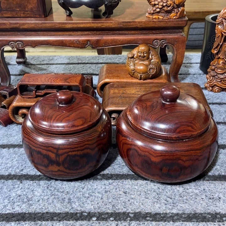 用***4贡木罐子两个两个。    