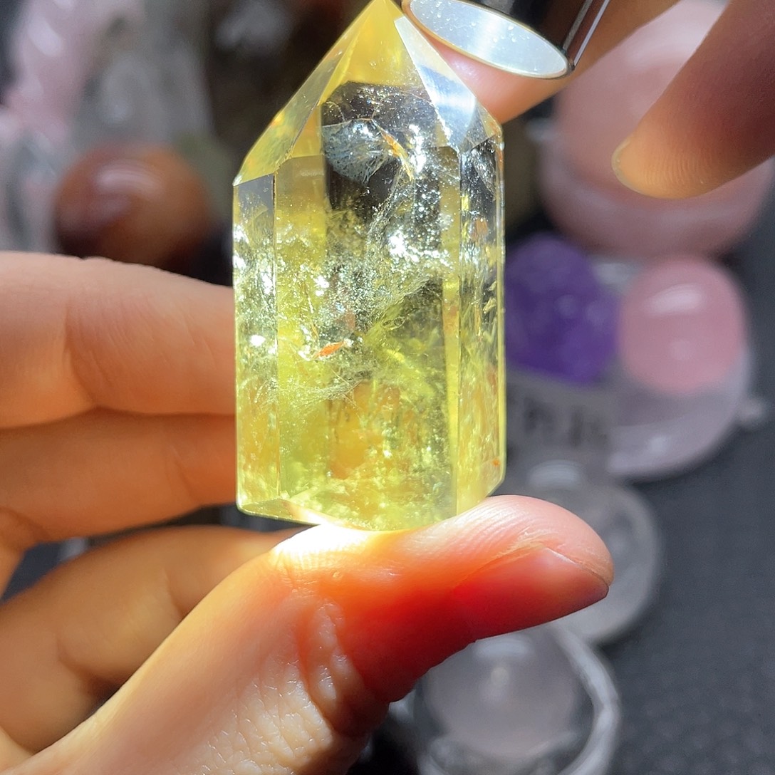 未镶嵌水晶珠宝半成品51黄水晶柱子