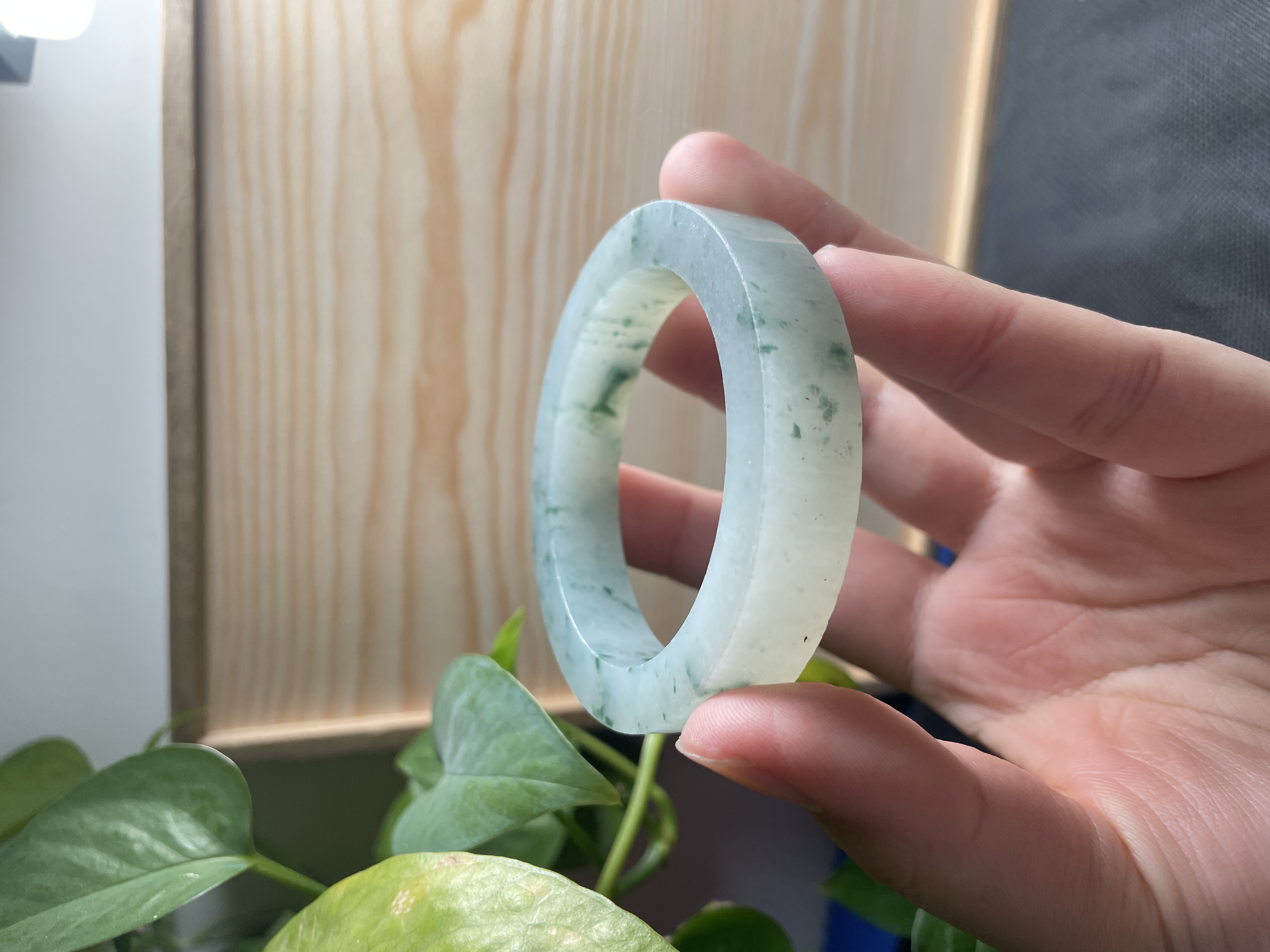 冰飘小碎花天然A货翡翠手镯定制