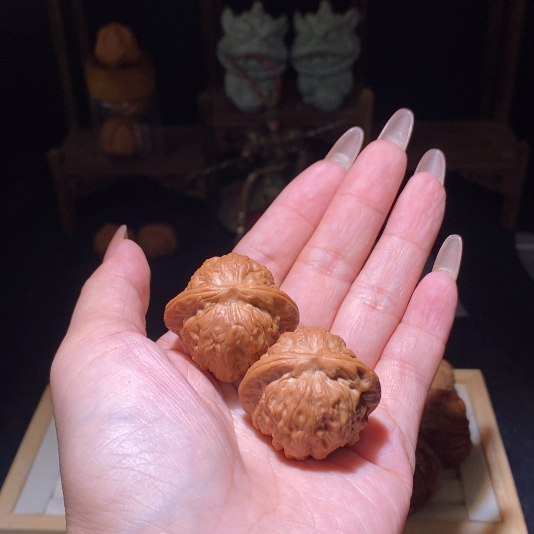 文玩核桃吊坠凤凰山36