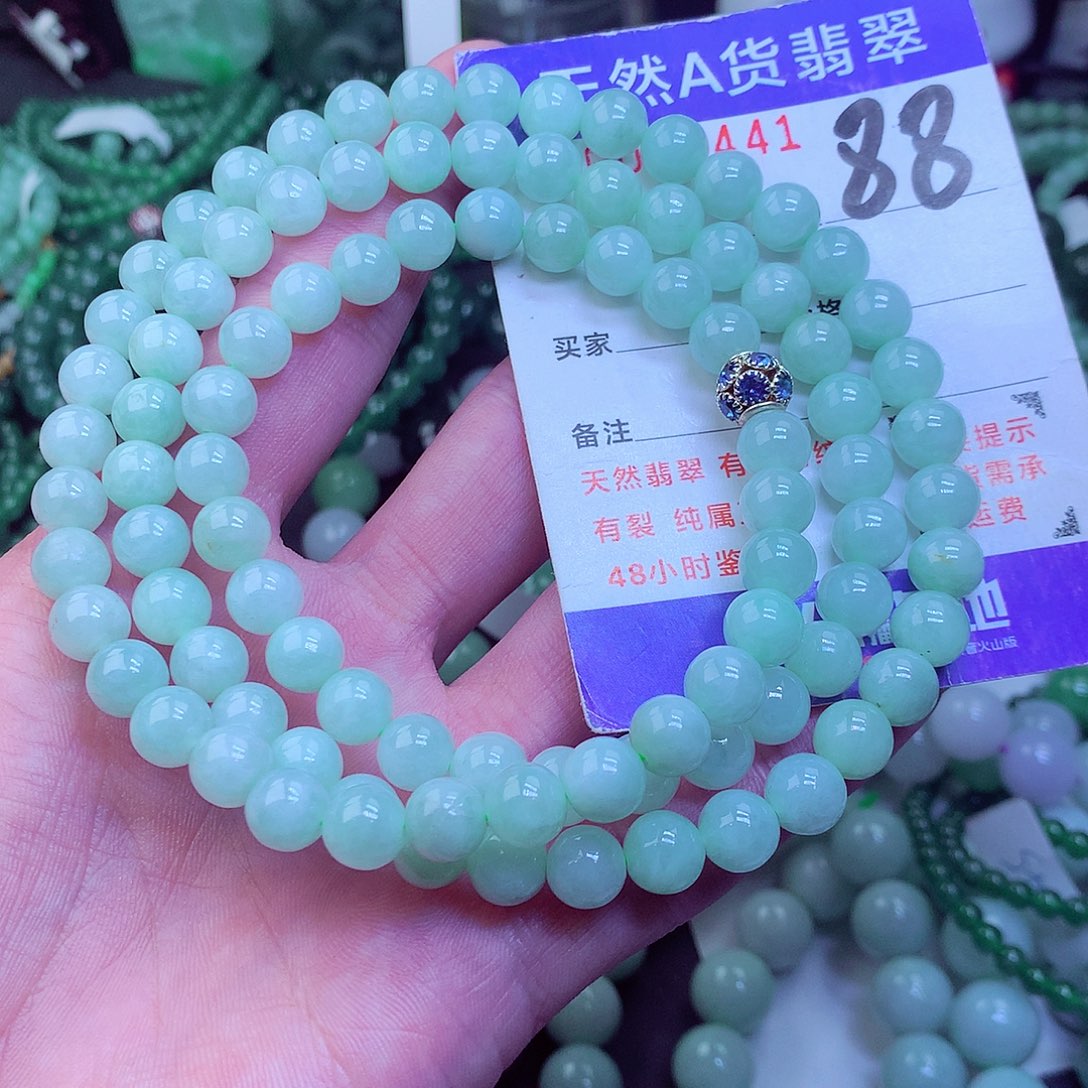 翡翠毛衣链未镶嵌高**瞩