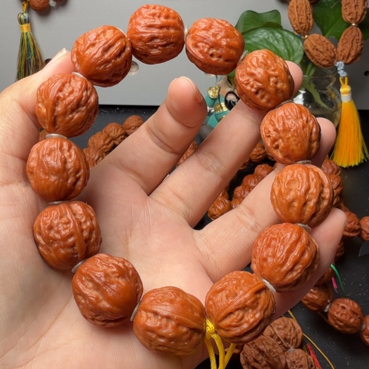 文玩核桃吊坠龟背纹