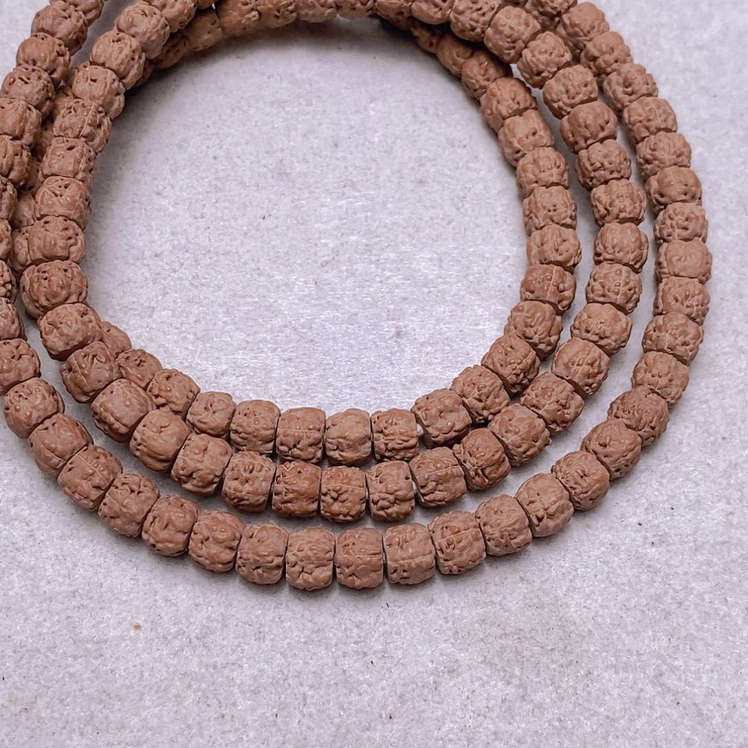 金刚菩提手串龙切小佛手108颗