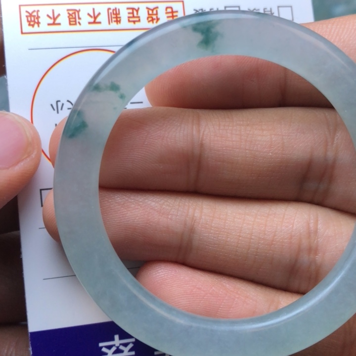 定制翡翠未镶嵌挂件