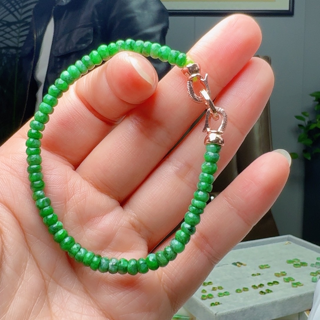 翡翠未镶嵌手链天然