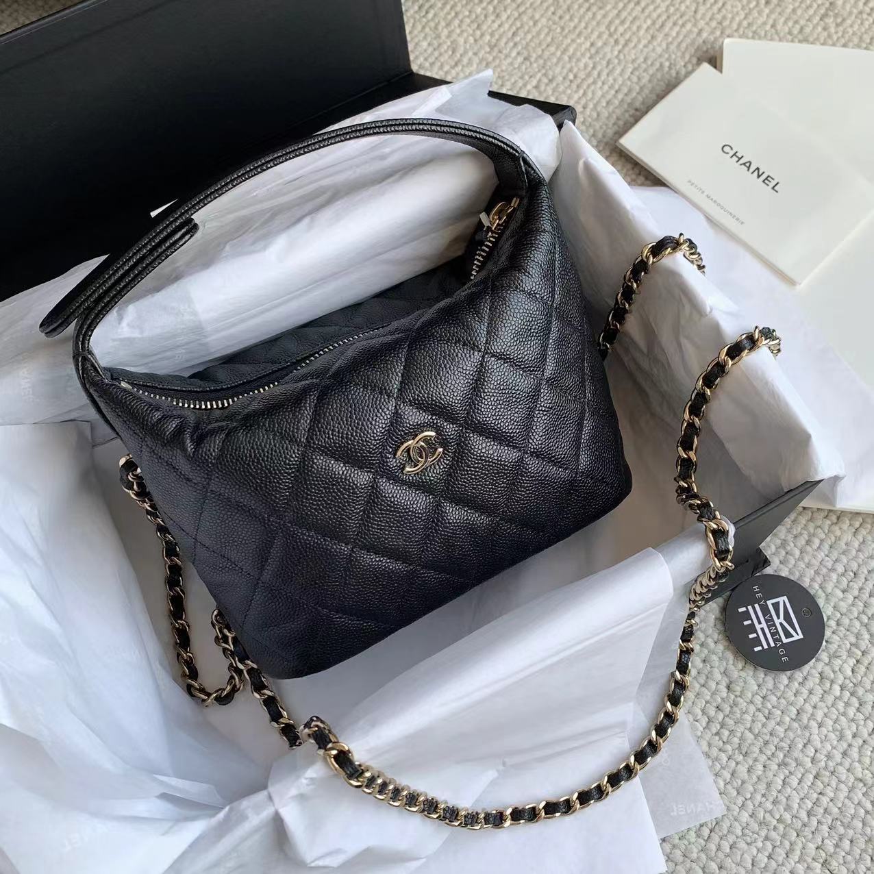 未使用 Chanel/香奈儿 25c黑金鱼子酱饭盒包15cm  14004005