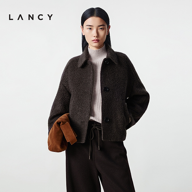 LANCY/朗姿2025冬新款复古简约羊毛马海毛短款大衣女翻领毛呢外套