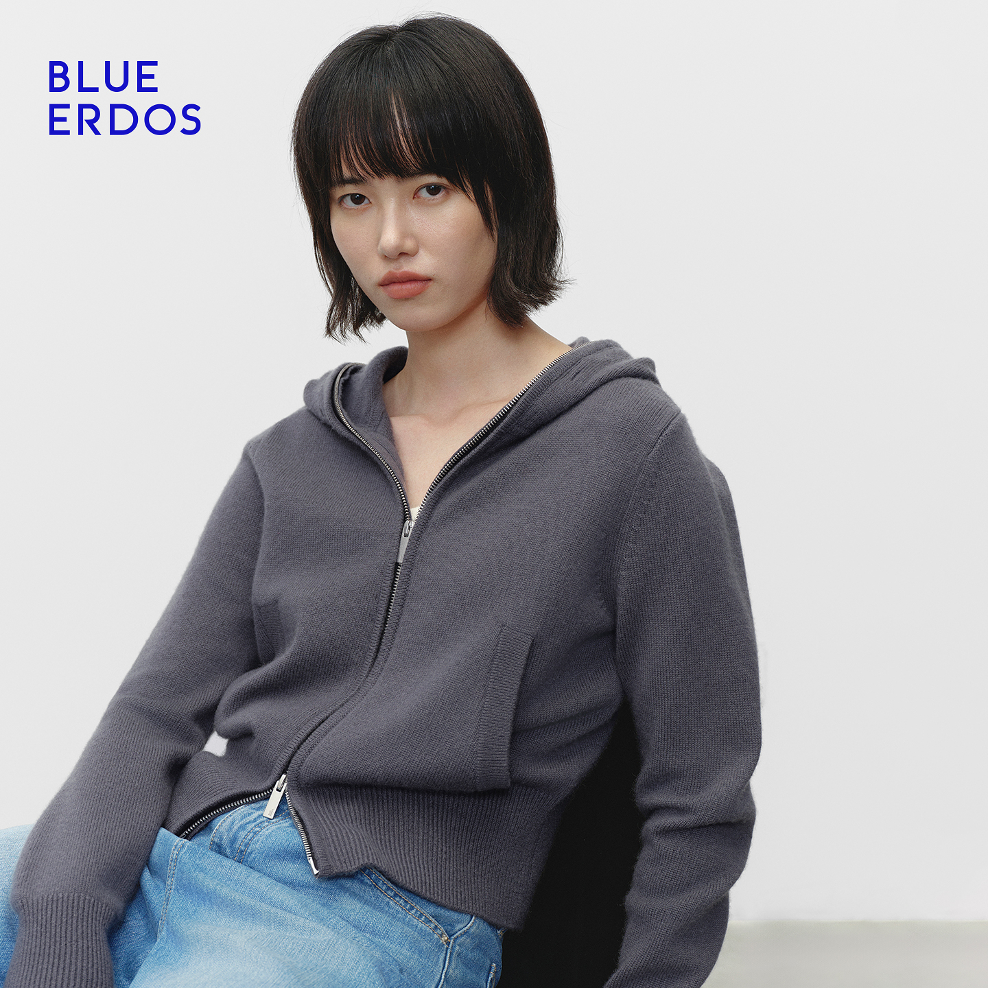 BLUE ERDOS 2025早秋新品简约休闲羊毛羊绒带帽针织开衫B2256B001