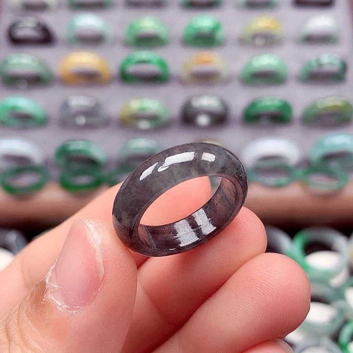 翡翠未镶嵌戒指14号
