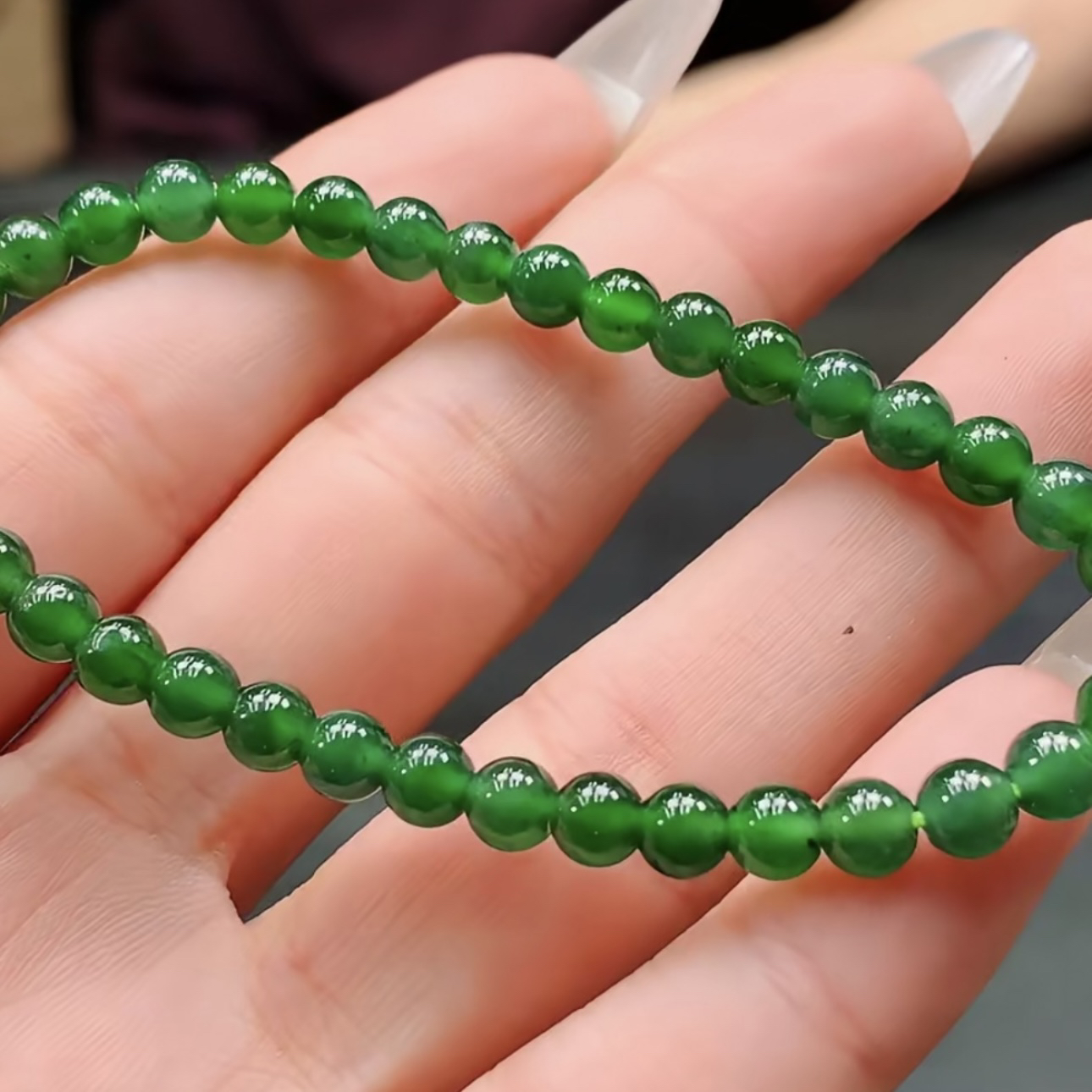 天然翡翠A货冰蓝绿手串