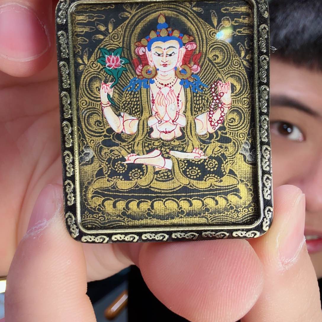 装裱画遊***?四臂老师 不带壳子的。 