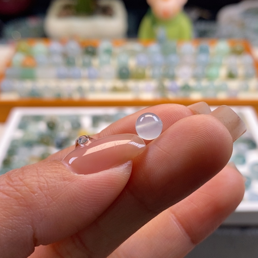 翡翠散珠天然翡翠冰圆珠6.1