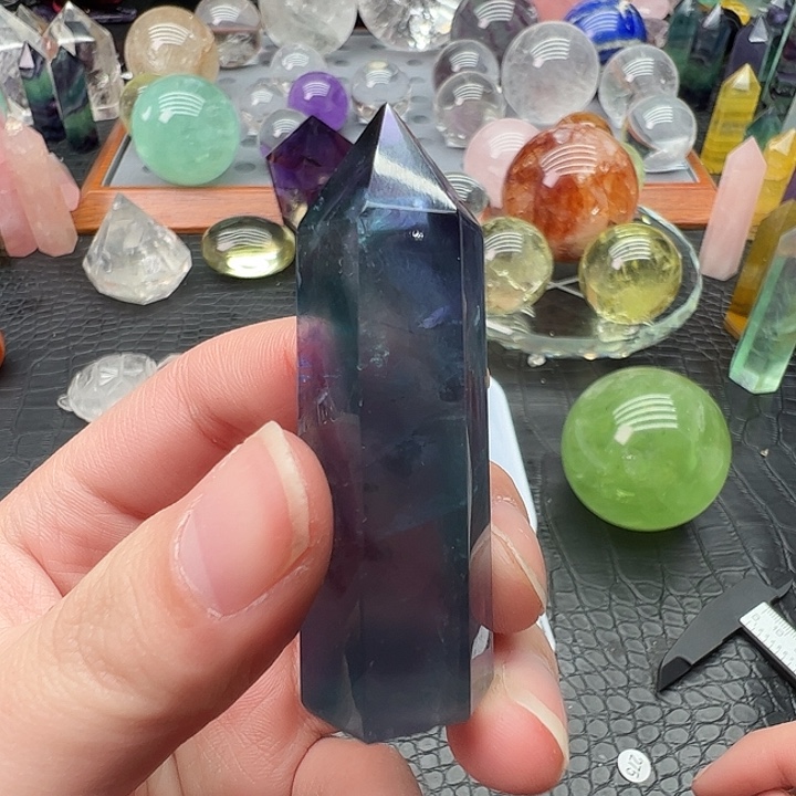 水晶未镶嵌珠宝半成品309