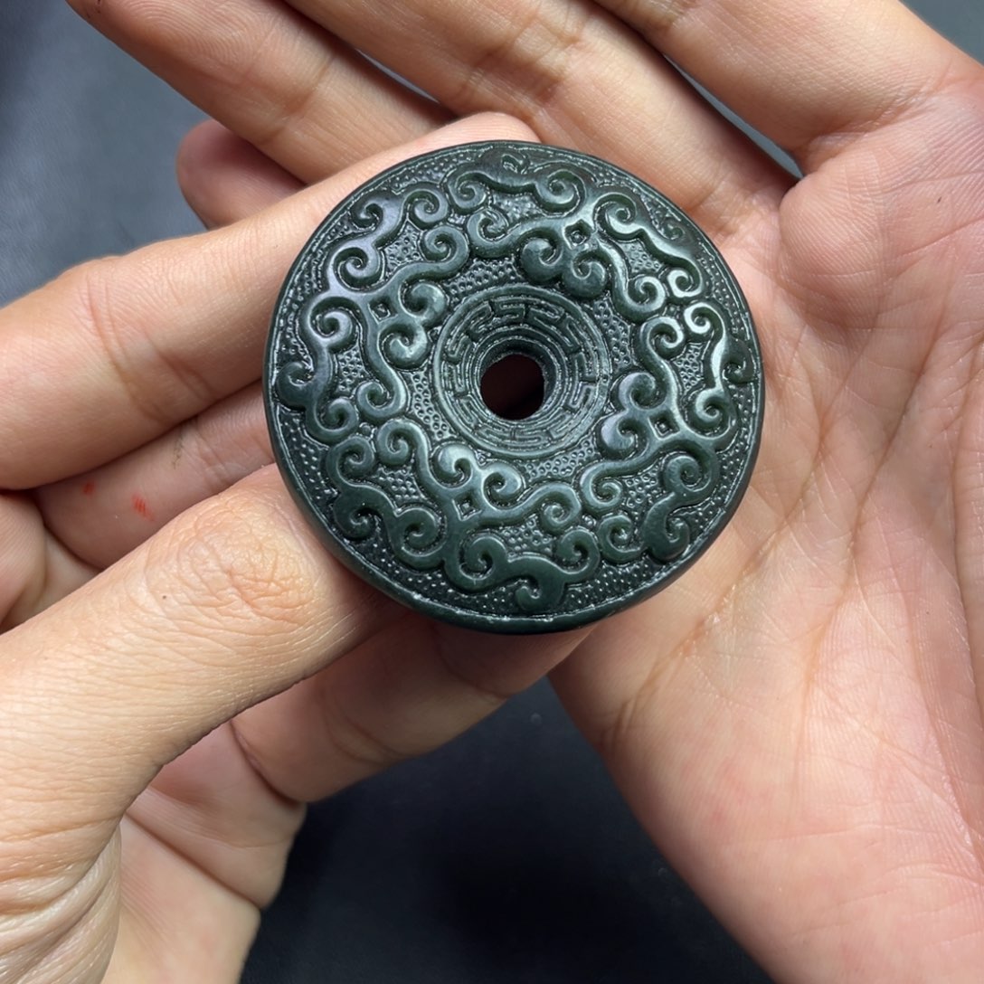 和田玉颈饰未镶嵌多样性新疆黑油青如意平安扣