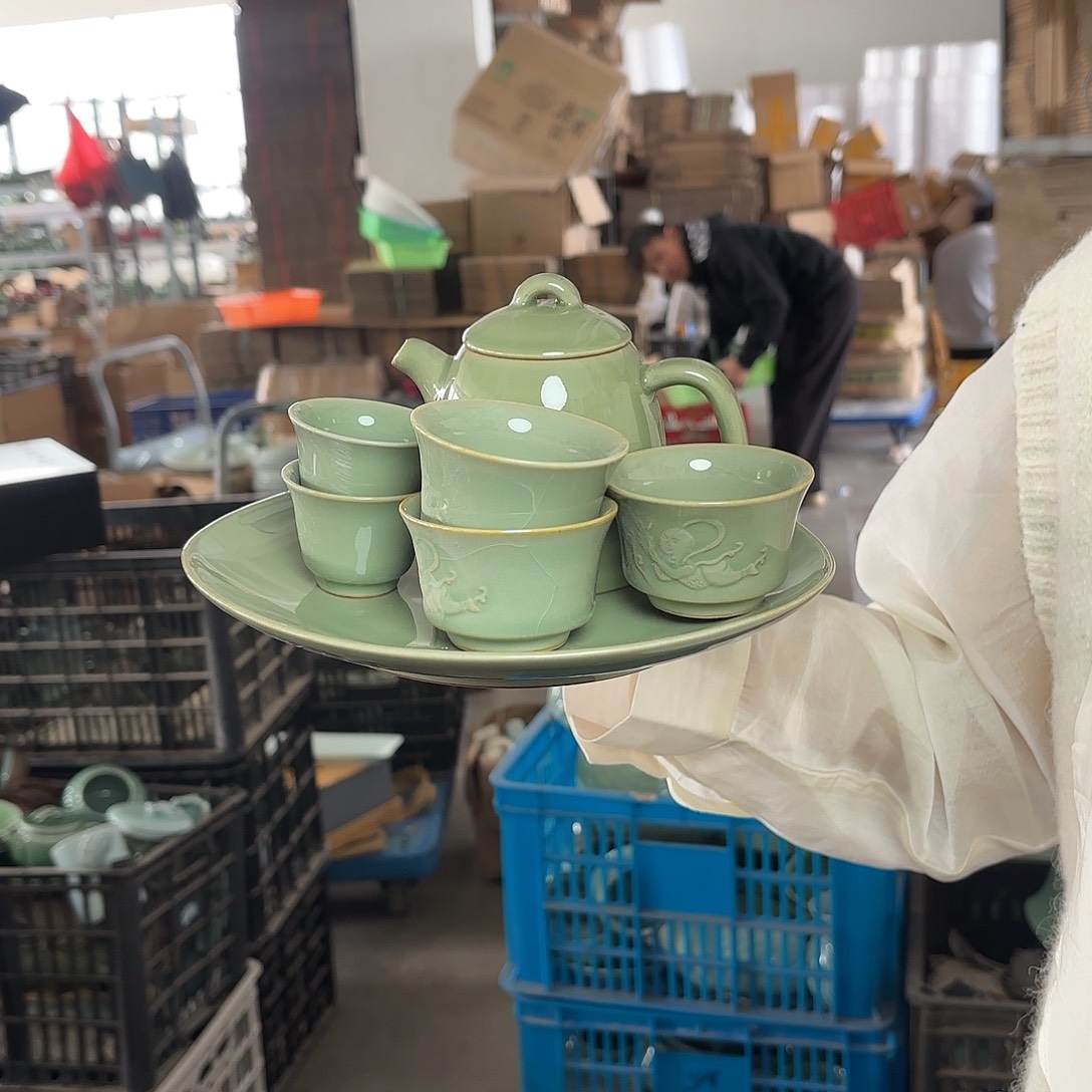 龙泉云间青瓷小米茶器