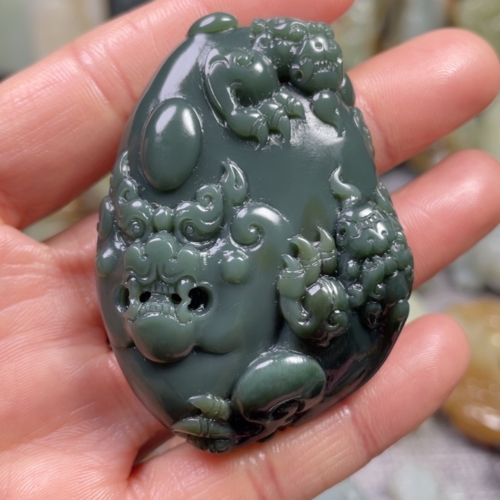 和田玉未镶嵌挂件