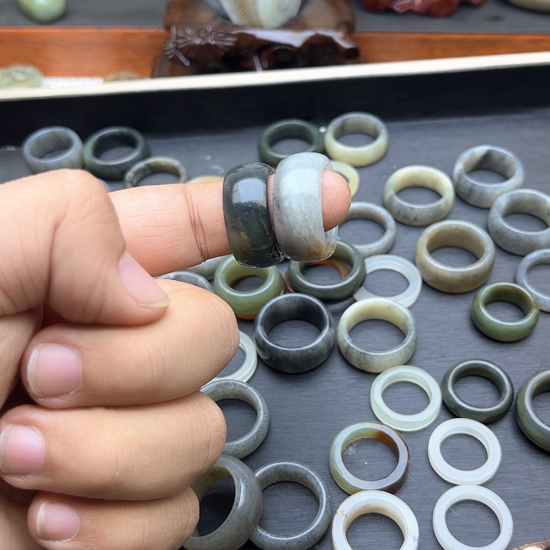 和田玉挂件未镶嵌会*