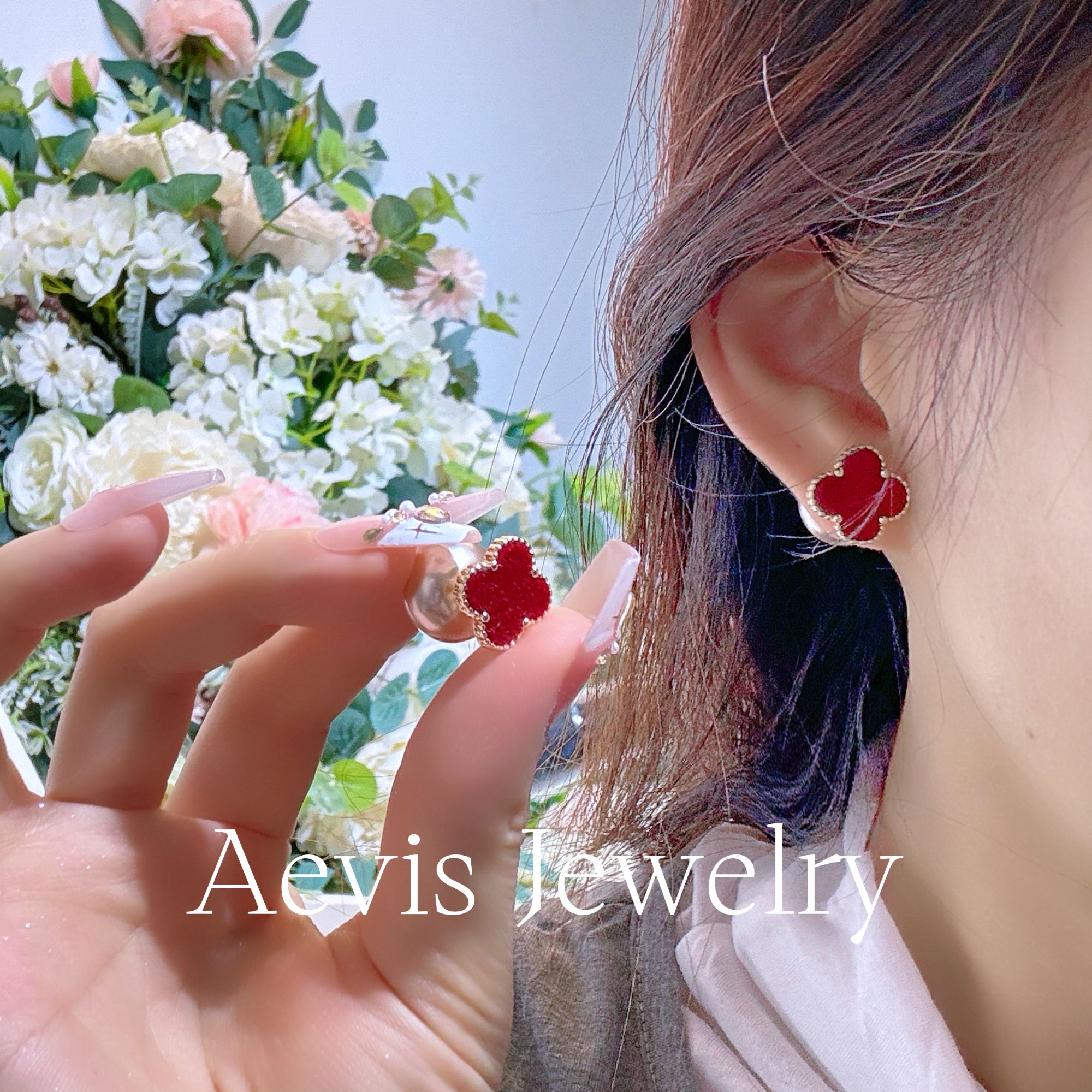 铜合金仿水晶耳饰 Aevis Jewelry仿水晶金边红色四叶草耳钉经典款