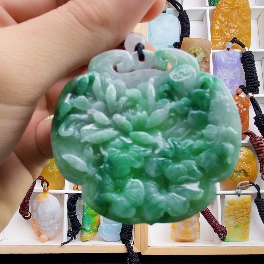 未镶嵌定制翡翠翡翠