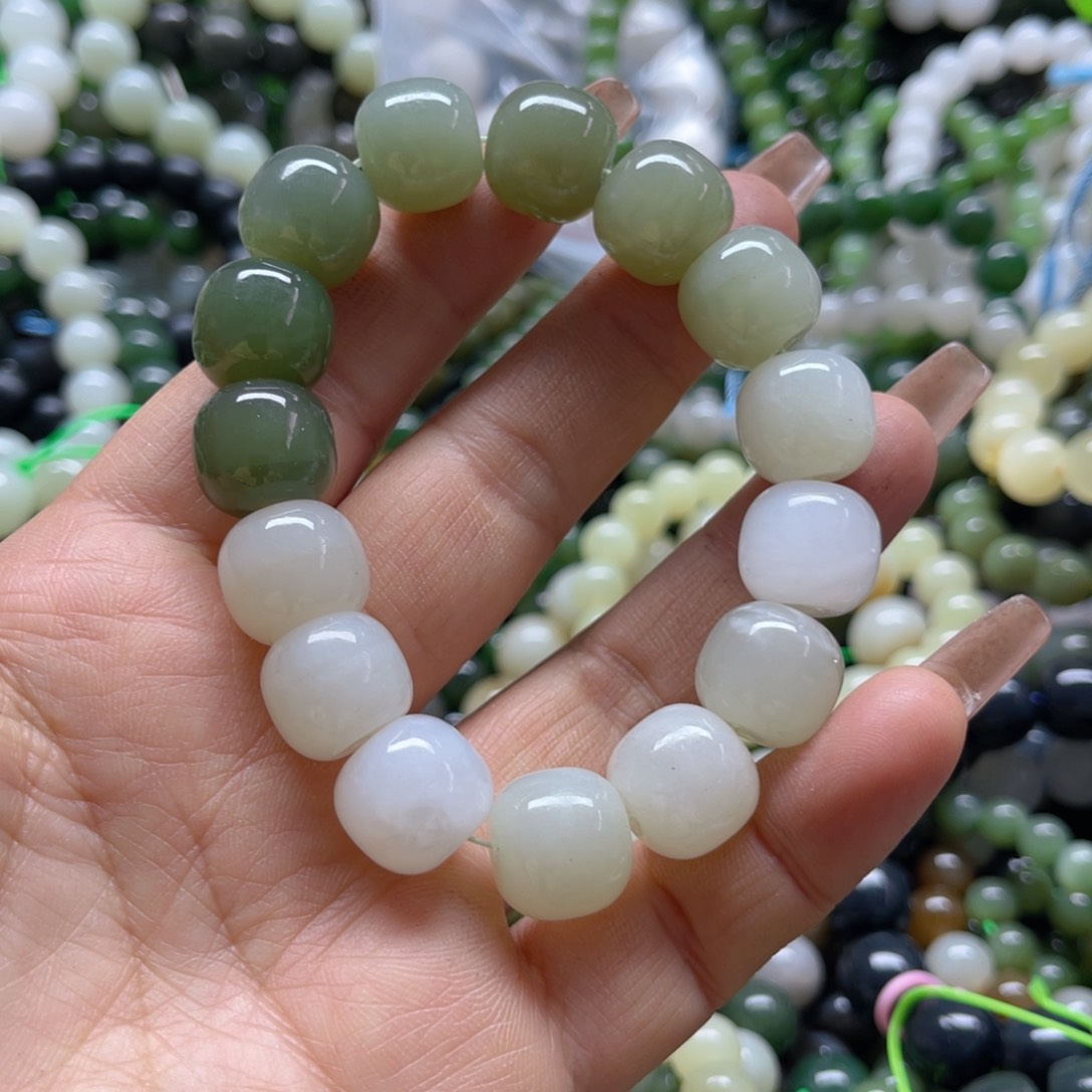 和田玉手链未镶嵌