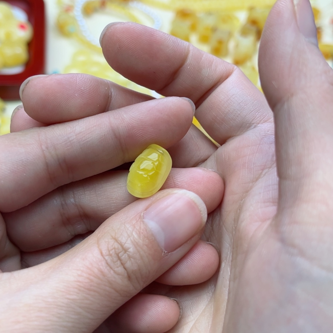 【闪购商品】蜜蜡裸石未镶嵌配饰