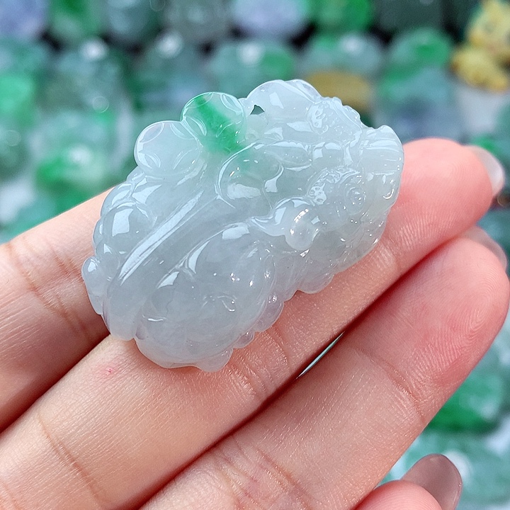 颈饰未镶嵌翡翠翡翠