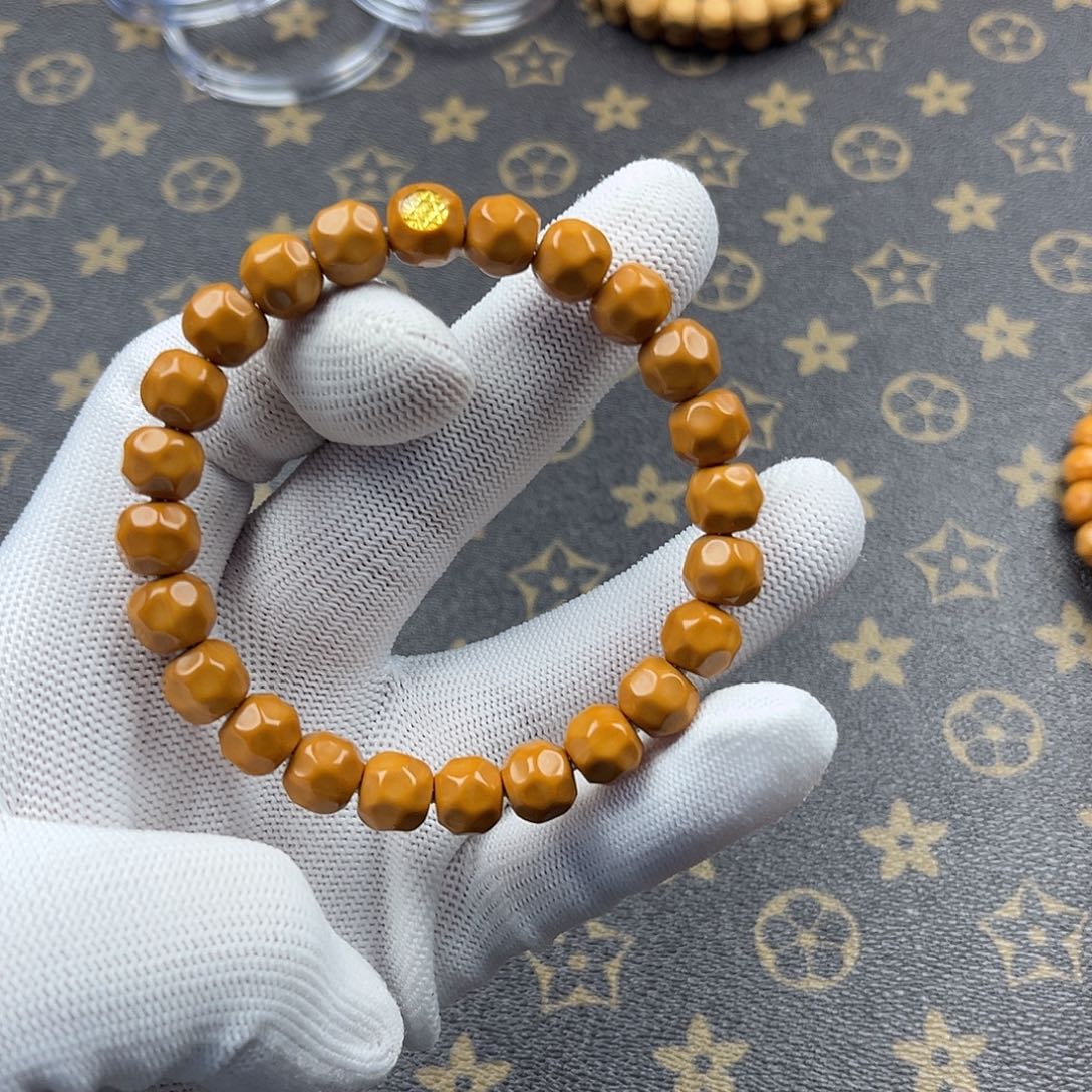 猴头核桃手串奶酪9小➕尺寸全品无暇