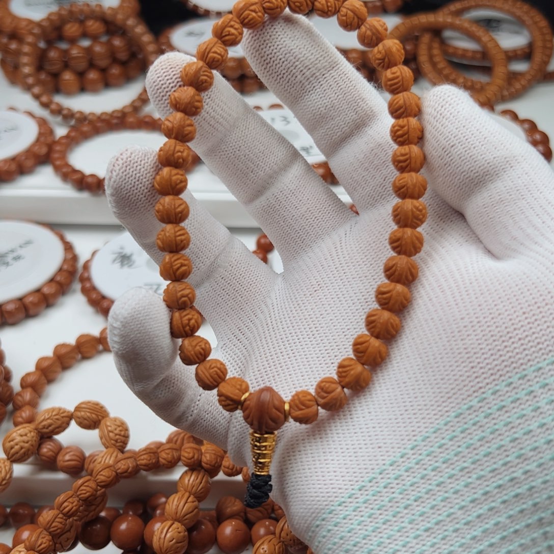 最***士桃核吊坠桃核手串