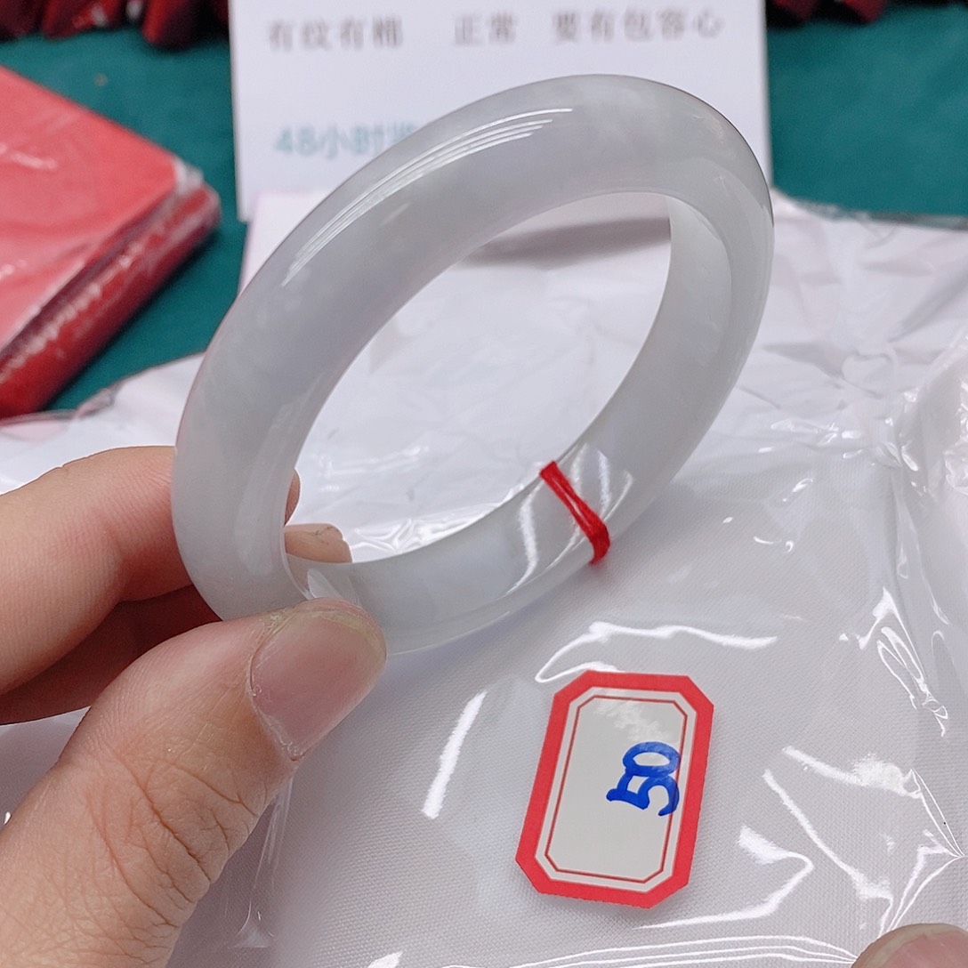 翡翠手镯未镶嵌用****850000000