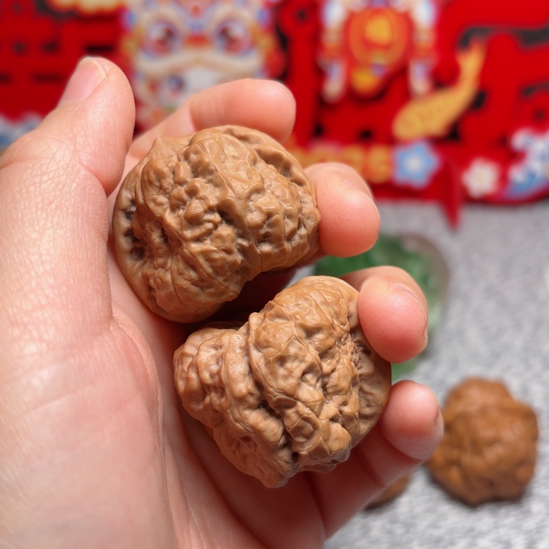 文玩核桃把件快*哥蛤蟆头