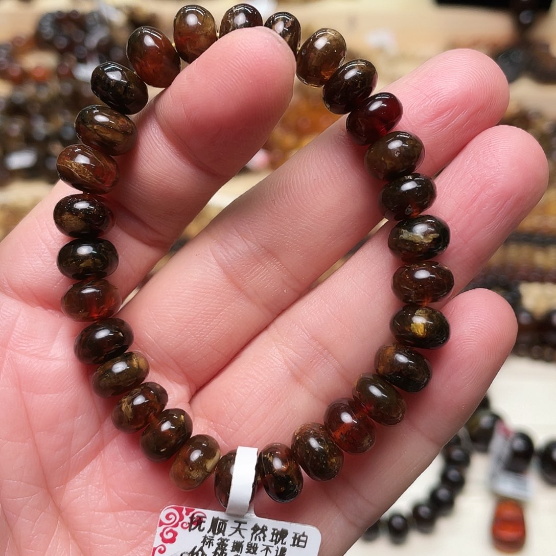 琥珀裸石未镶嵌九105