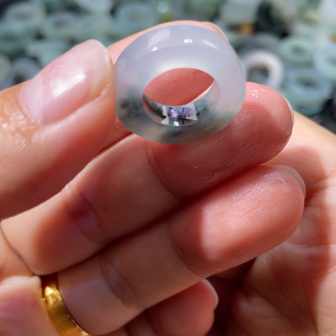 定制翡翠未镶嵌天然翡翠3-10冰飘花