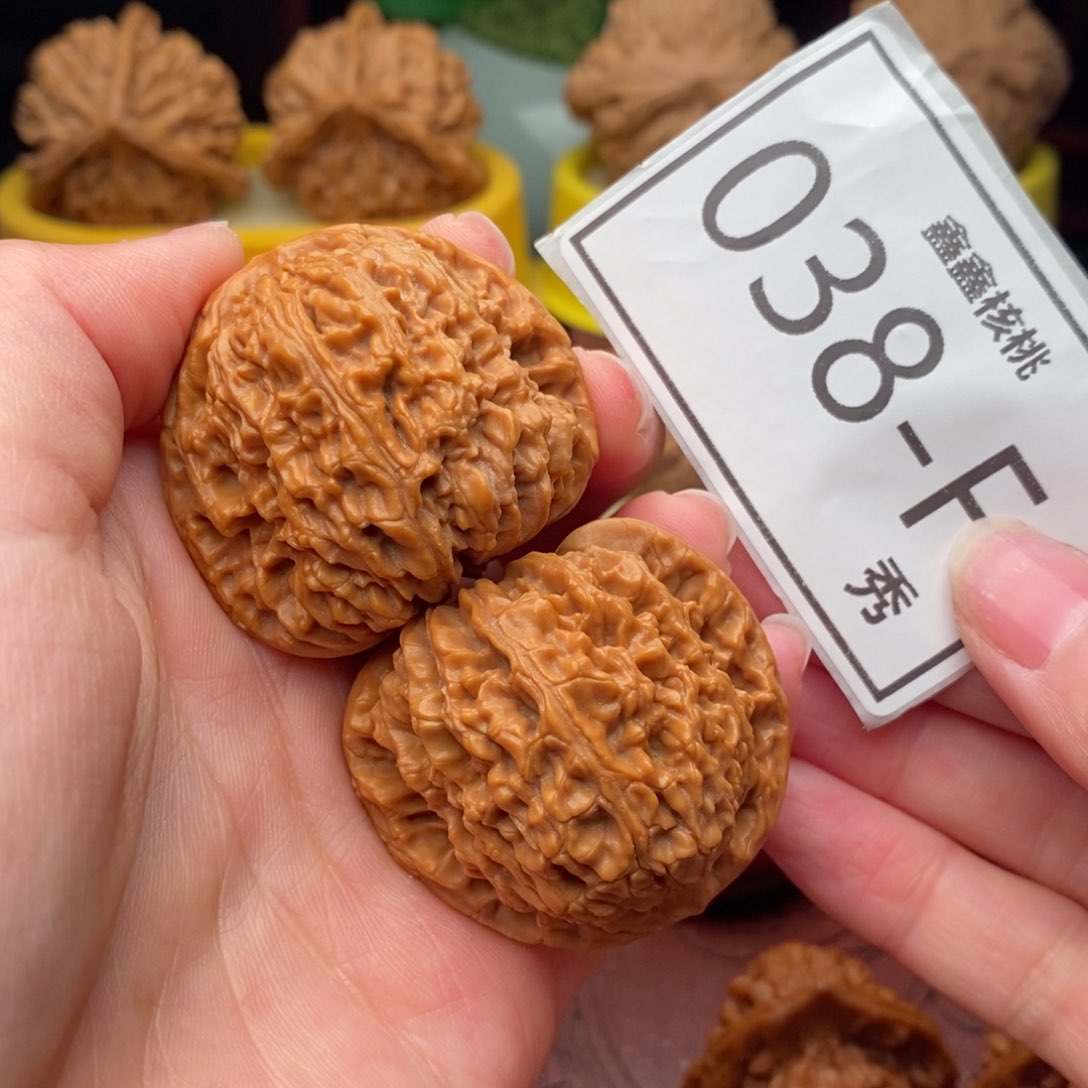 文玩核桃把件南疆40