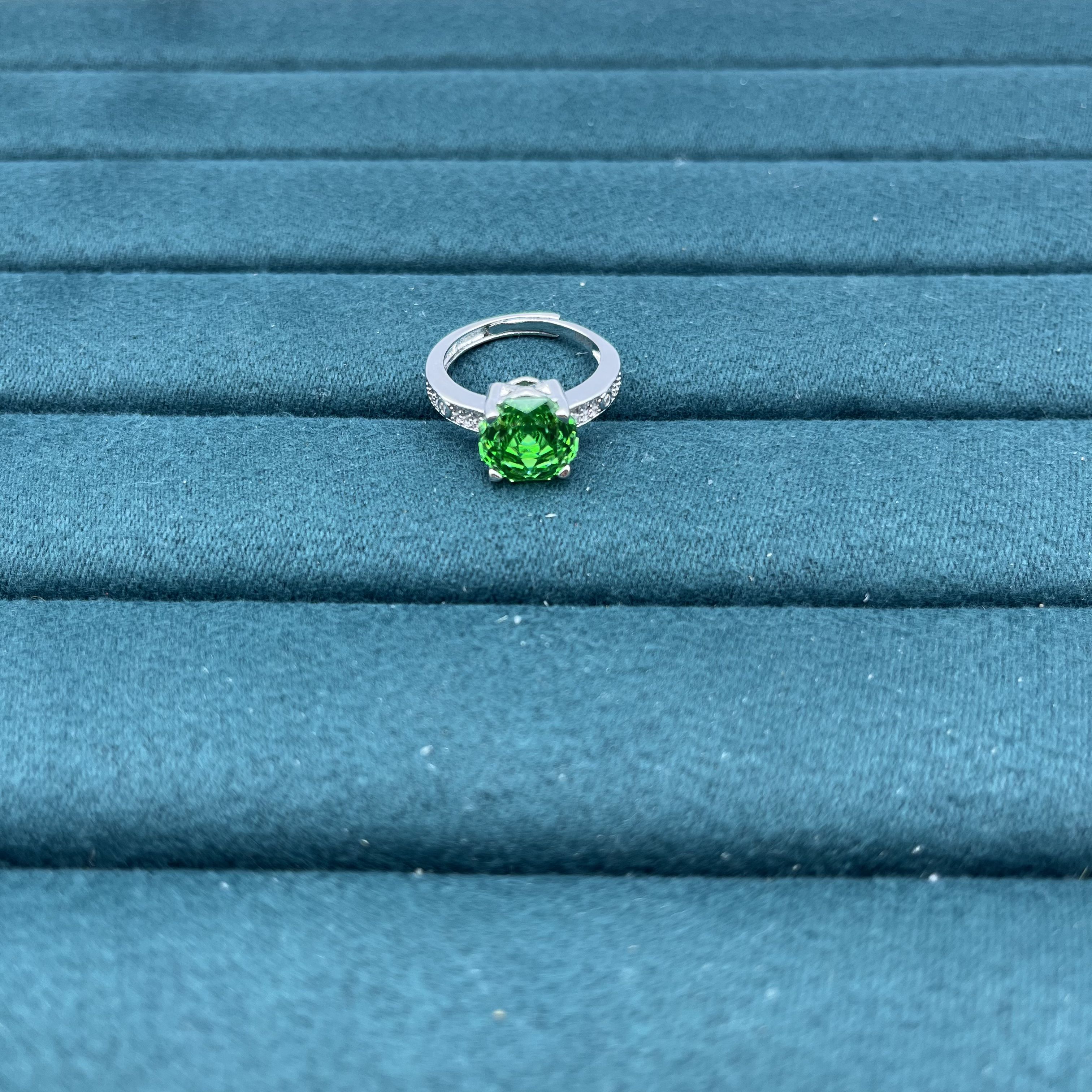  【阿杰甄选】轻奢高端设计戒指ML028