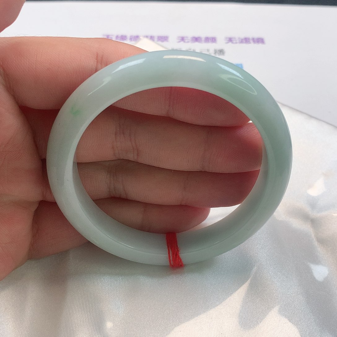 翡翠手镯未镶嵌307号