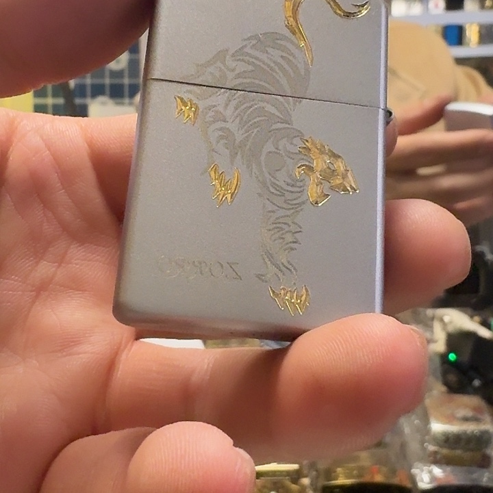 佐罗一代沙格虎打火机