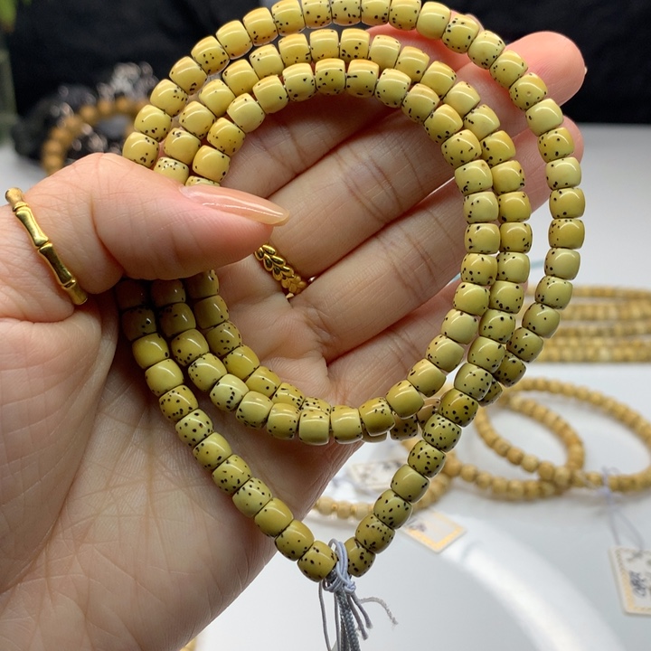 星月菩提手串5.6半壁留白