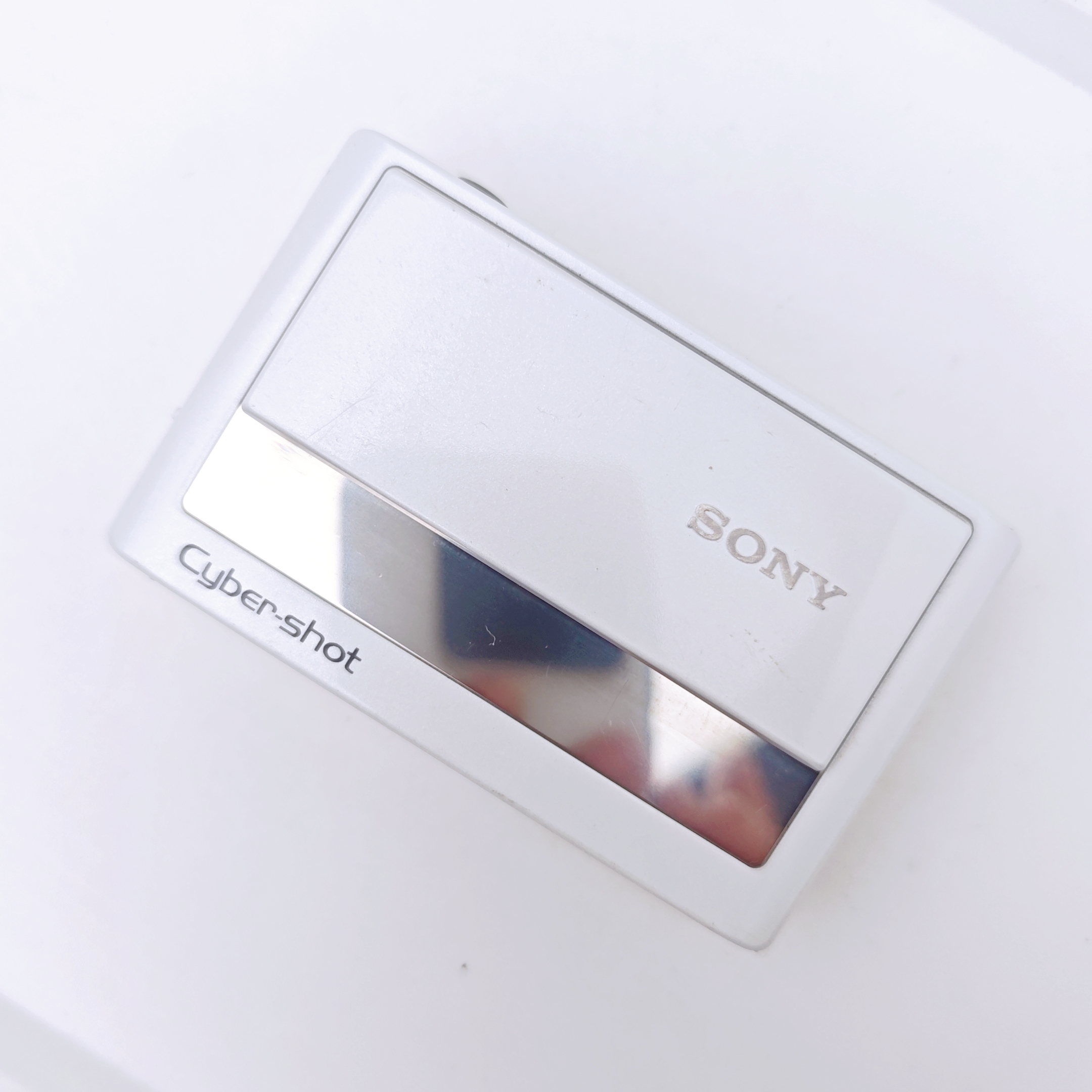 9新 Sony/索尼 t20白色810万像素 色彩浓郁暖白 需自备读卡器ccd