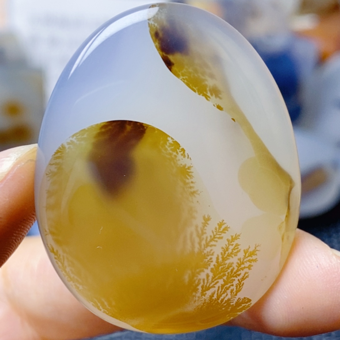 玛瑙/玉髓未镶嵌珠宝奇石