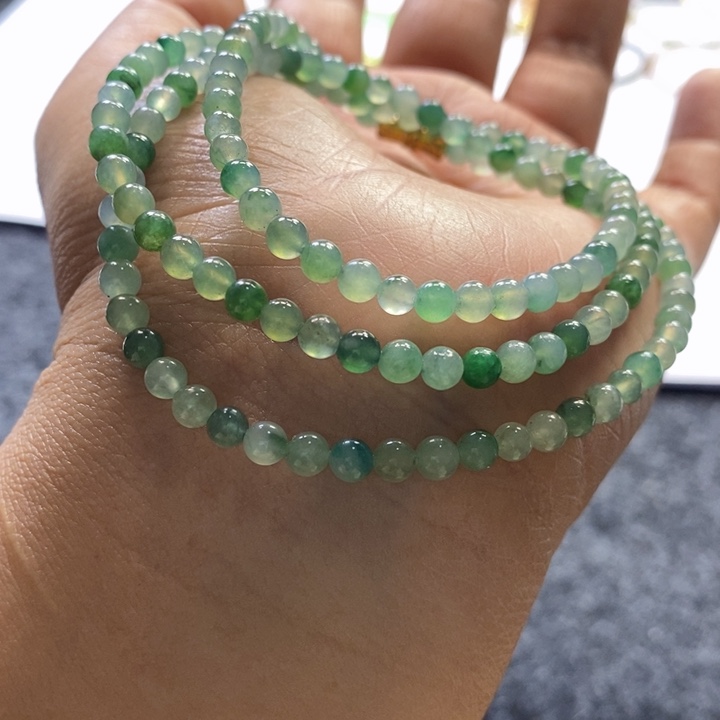 未镶嵌定制翡翠15卡4.0