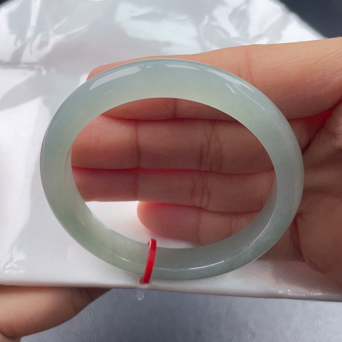 翡翠未镶嵌手镯5051正圈