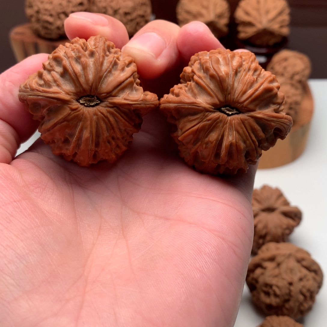 鲍***皮吊坠文玩核桃42精品磨盘