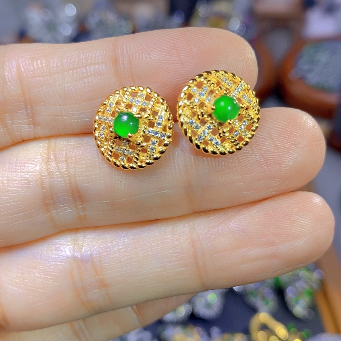 翡翠颈饰银S925镶嵌天然翡翠