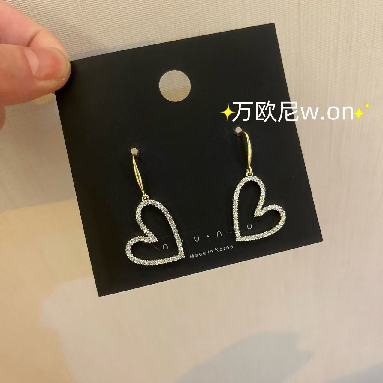 925银合成锆石耳饰 CHANGE x 镂空爱心耳环 百搭复古超仙 主E408