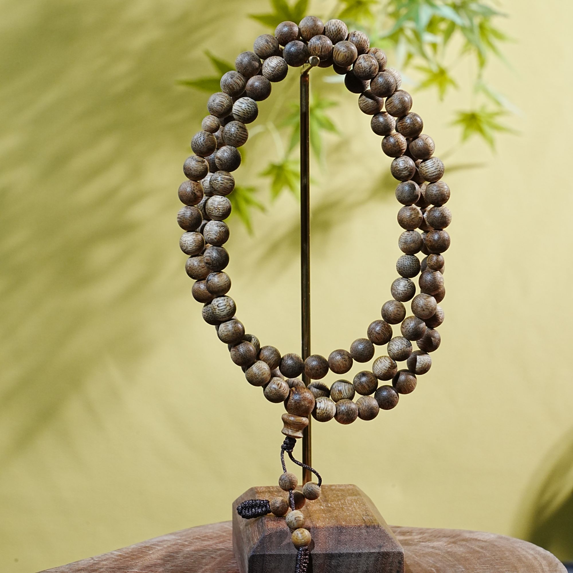 "加雅布拉熟结多圈沉香手串0.7cm 13.88g T251008008"